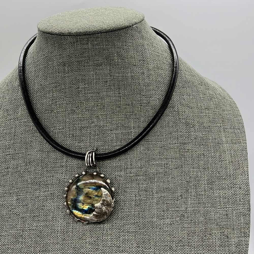 Labradorite and the moon choker
